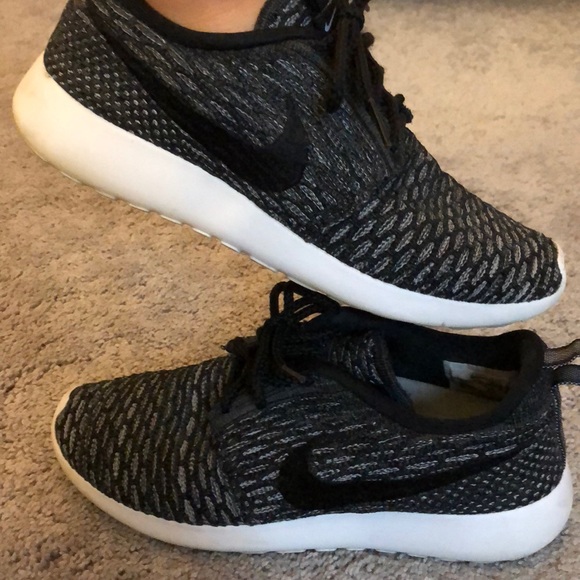 Nike Shoes | Nike Discontinued Womens Flyknit Roshe Bw | Poshmark